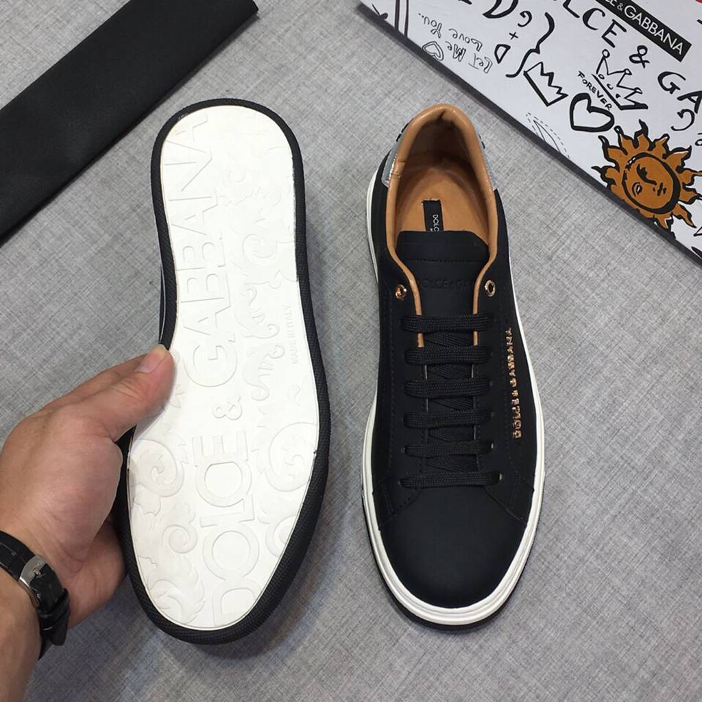 D*G sneaker